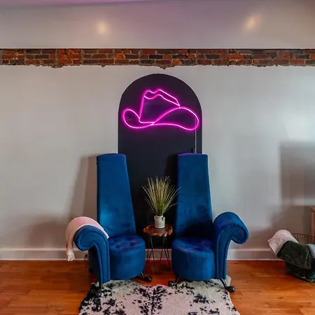 Jolene'S Hideout Apartment